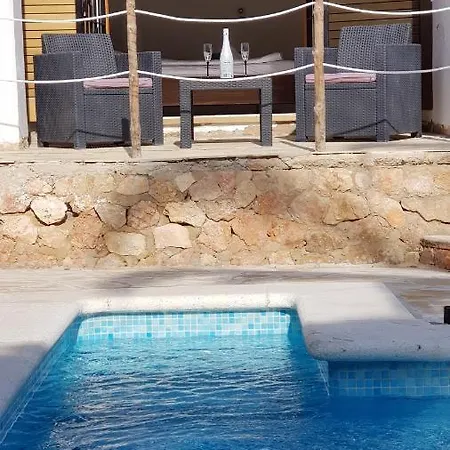 Dom wakacyjny Private Mit Eigenem Pool Unter Palmen